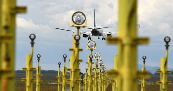 Egyre nagyobb a tülekedés Ferihegyen, kínaiak állnak sorba az áruforgalom lefölözéséért