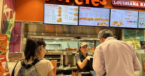 Magyarországra jön a Popeyes, az USA másik nagy, csirkés gyorsétteremlánca
