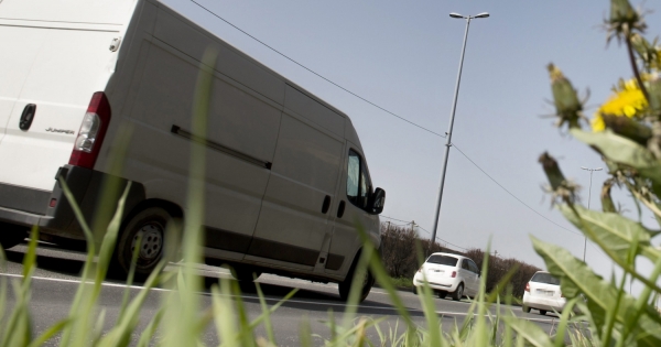 Megbízás vagy munkaviszony?