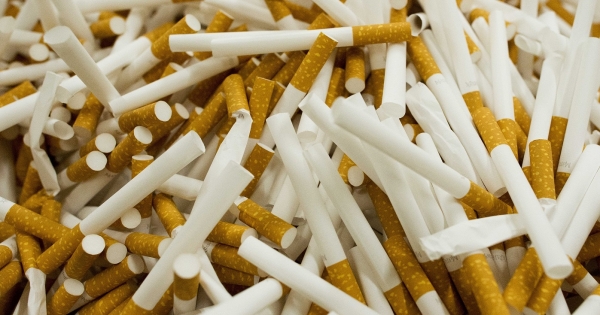 Drágul a cigi, változhat a benzinár – változások a jövedéki adóban