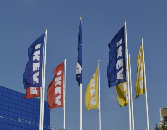 Az IKEA átképzi a call centereseit lakberendezési tanácsadóvá, a munkájukat egy mesterséges intelligencia veszi át