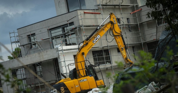 Kormányközeli alapkezelőket pumpál a 300 milliárdos lakásprogram