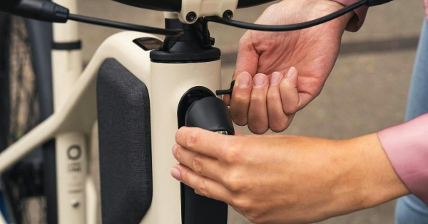 Kötelező-e pénztárgépet használni, ha valaki az otthonában végez javítási tevékenységet?