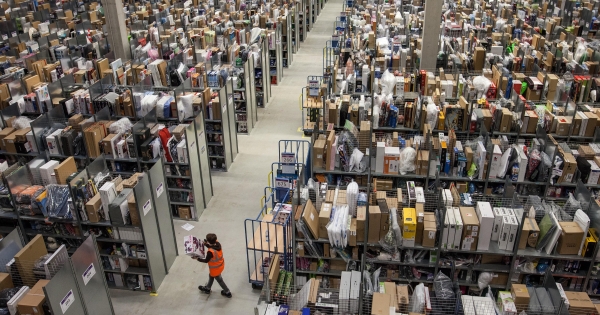 Hamarosan vége a kisértékű külföldi csomagok vámmentességének