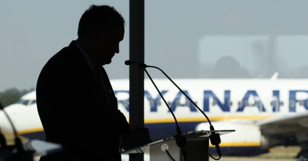 A vonatbiznisz kisiklott, de bejött a repülés és a sorsjegy – így lett pluszos a költségvetés júniusban