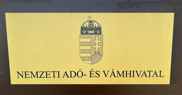 A nap kérdése: van-e lehetőség a NAV-nál korábban bejelentett biztosítási jogviszony módosítására?