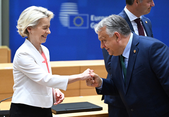 Már dolgoznak Brüsszelben azon, hogyan kerülhetik ki a korrupt kormányokat a támogatásokkal