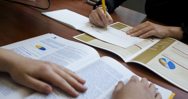 Így kell adózni a munkáltató által fizetett életbiztosítási díj után