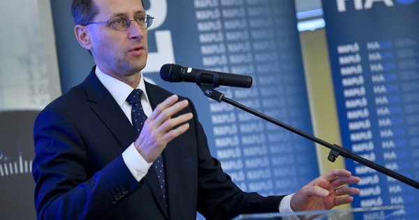 Az iparűzési adó egyszerűsítését javasolja a versenyképességi tanács