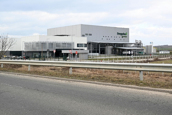 Indulatos lakossági fórumot tartottak Érden a Sóskútra tervezett akkugyár miatt + videó