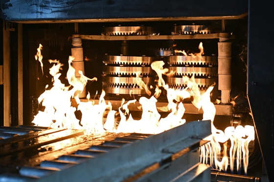 25 ezer forinttal indult, ma már több százezer eurós gépek viszik előre Magyarország legnagyobb fogaskerékgyártóját