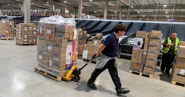 Az eMAG kamu kedvezmények és utánvétes hablatyolás miatt több száz milliós bírságot kapott