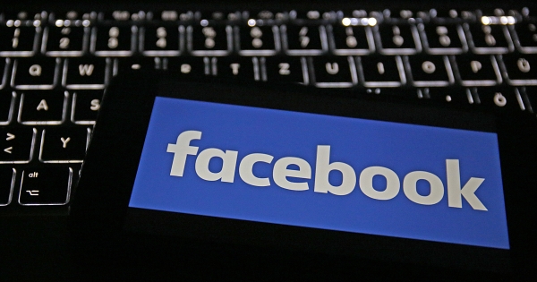 Az ország, ahol már adózni kell a Facebook használata után