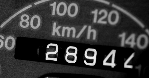 Gépkocsi-költségtérítés: könnyebb lesz hozzátartozó autója után igényelni