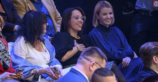 Újabb két évre miniszteri biztos marad Orbán Ráhel barátnője