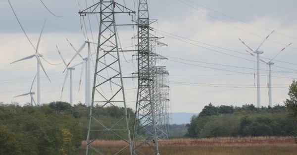 Ha Tiborczéknak fúj a szél, nincs baja a NER-nek a szélerőművekkel