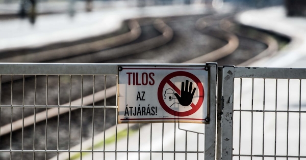 A MÁV egy újabb vezetője állt ki: a kormány több döntésben is átnyúlt a fejük fölött