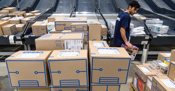 Fontos jogszabályváltozások: kkv-kra is kiterjednek bizonyos fogyasztói jogok