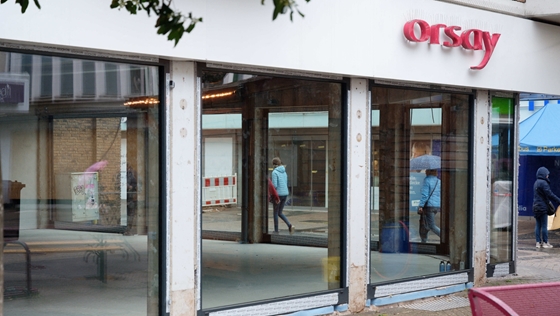 Leállítja az Orsay az online shopját Magyarországon