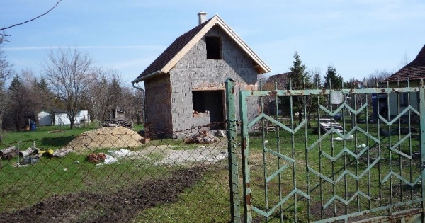 Otthon Start program: a külterületi ingatlanokra is kiterjeszthetik a kedvezményes hitellehetőséget