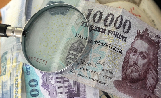 MNB: Három tőzsdei cég éves beszámolóját kifogásolja a könyvvizsgálója