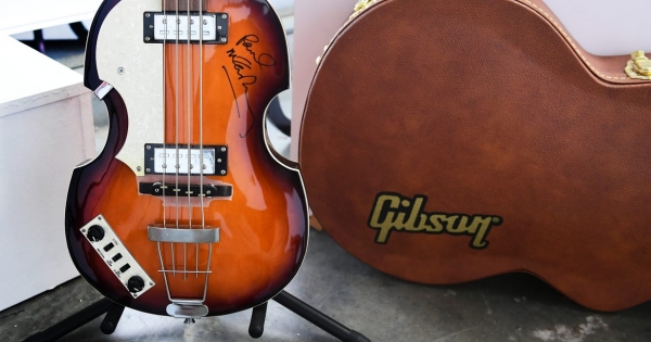 Csődöt jelentett a Höfner, Paul McCartney ikonikus gitárjának gyártója