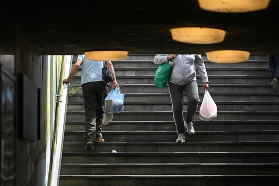 Meglepő adat a nyugdíjasokról: jobban élnek, mint egy éve?
