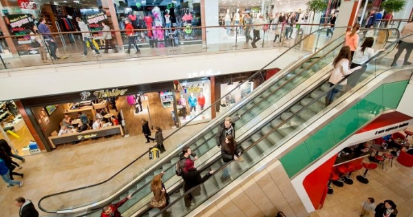 Adószakértő: túladóztathat a kereskedelmi különadó