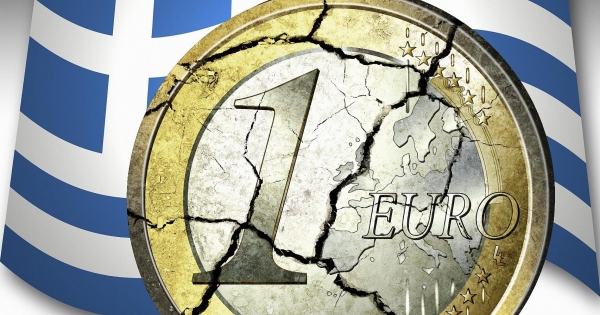 Napra bontott menetrend szerint zárolják a számlákat Görögországban