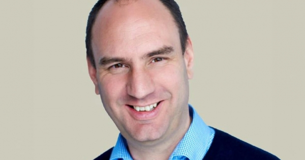 A Got Talent és a The Voice tehetségkutató szakembere Magyarországon: új ötletekből akar élményt varázsolni