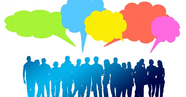 Korlátozhatja-e a munkáltató a munkavállaló véleménynyilvánítási szabadságát?