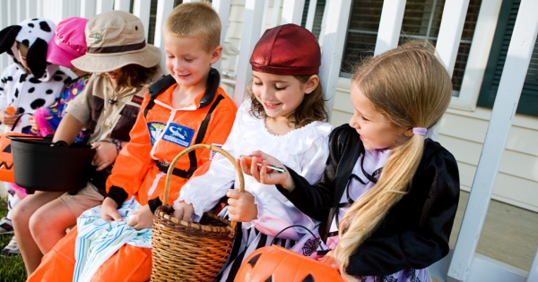 Újabb adóbotrány tört ki Új-Zélandon, ezúttal a halloweeni édességek nyalókaadója miatt
