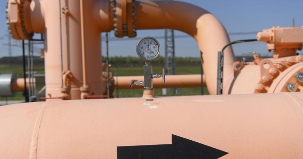 Az ukrajnai invázió költségvetésének tizedét állhatta eddig Magyarország az orosz energia vásárlásával