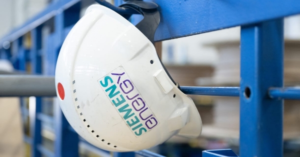 Száznál is több dolgozót küldhet el a csepeli Siemens