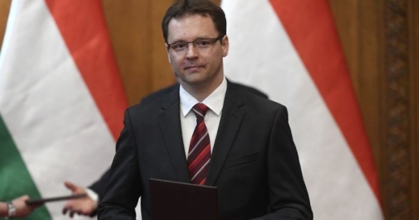 Izer: újabb gazdaságfehérítő intézkedések várhatók