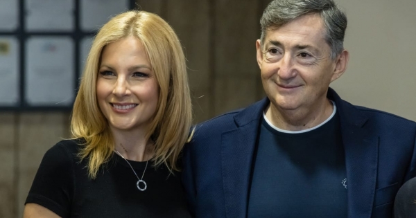 Várkonyi Andreáék egymilliárd forintot toltak bele a Felcsúton építkező cégükbe