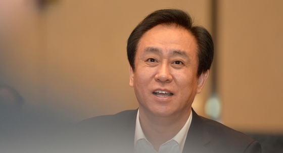 Offshore számlákra próbálta kimenteni a fizetésképtelen Evergrande vagyonát az őrizetbe vett vezető