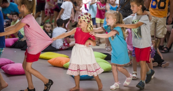 Először ismerték el: életük végéig adómentességet kaphatnak a háromgyerekes nők