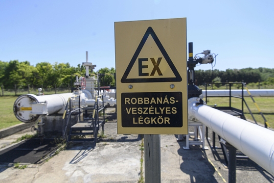 Kiosztották a horvátok Hernádi Zsoltot a drágán szállított olaj ügyében