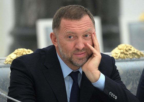 Lefoglalták a háborúval szemben kritikus oligarcha, Oleg Gyeripaszka luxusszállodáját Szocsiban