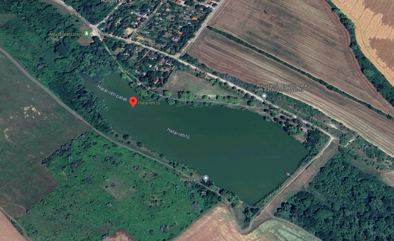 Luxusberuházás készül a festői pilisi tó partján, éppen kipenderítik a horgászokat