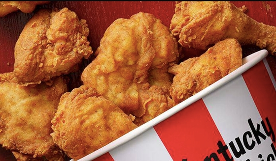 A KFC szerint a csomagolás miatt drágább az elviteles étel