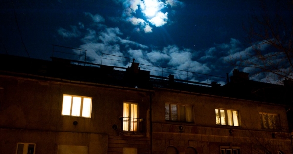 Éjszakai munkavégzés – tilalmak és díjazások