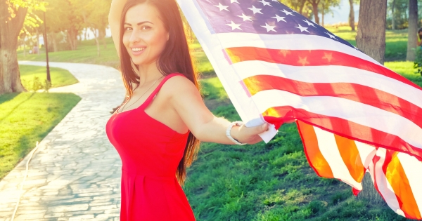 Gyanús üzletekkel ömlik a tőke az USA-ba