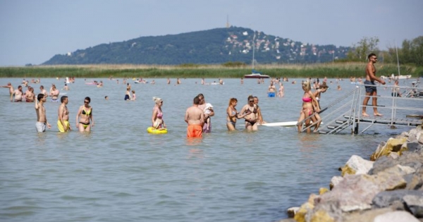 NAV: 100 millió forint bírság a balatoni razziákon