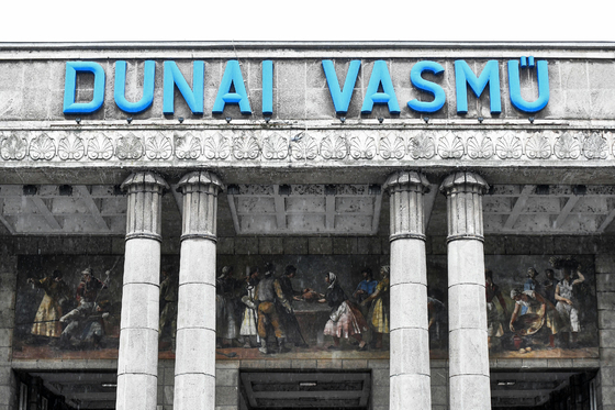 Már víz és internet sincs a Dunaferrnél