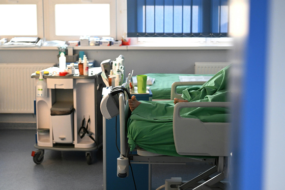 Figyelmeztetnek a kórházi beszállítók: a kórházi adóssághelyzetet tekintve az utolsó utáni pillanatban vagyunk