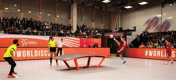 Gulyás Gergelyt emlegető dezinformáló leveleket küldött cégeknek a Nemzetközi Teqball Szövetség