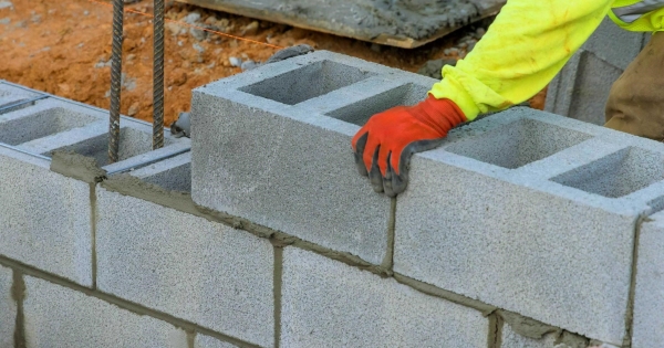 Kedvező adószabályok lendületet adhatnának az építőiparnak