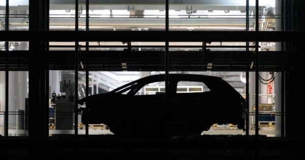 Spiegel: 100 ezres leépítés jöhet a Volkswagennél